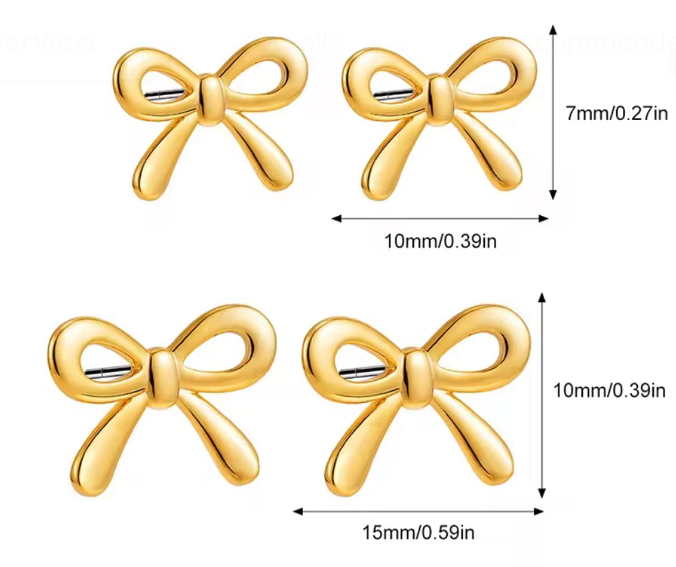 Bow Studs - Gold