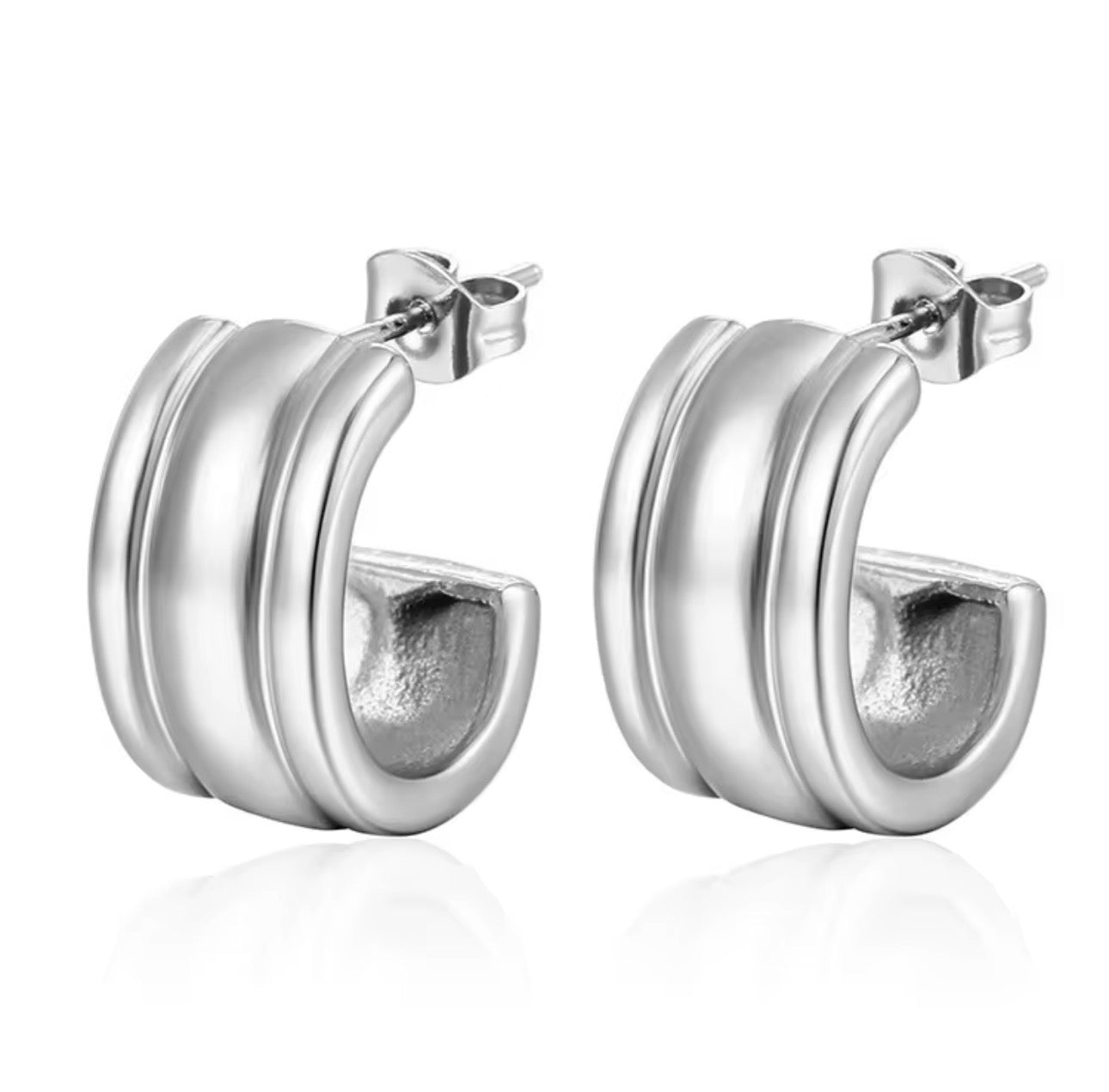 Layla Hoop Earrings - Silver